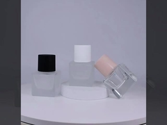 30ml Glass Bottle with Groove Design and Inner Gasket Perfect for Leak-Proof Cosmetic Packaging