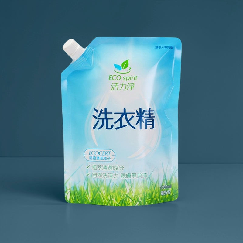 Manufacturer's laundry detergent packaging bag with spout 2kg 1kg self-supporting finished product bag customization