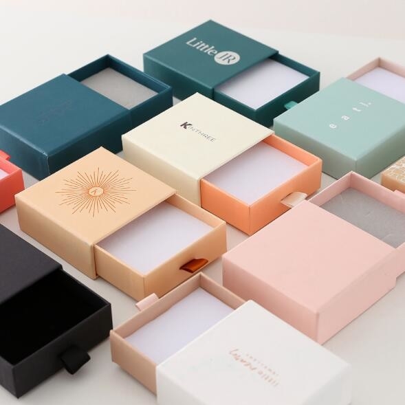 Square Small Jewelry Packaging Boxes 250gsm Cardboard Paper Drawer Box