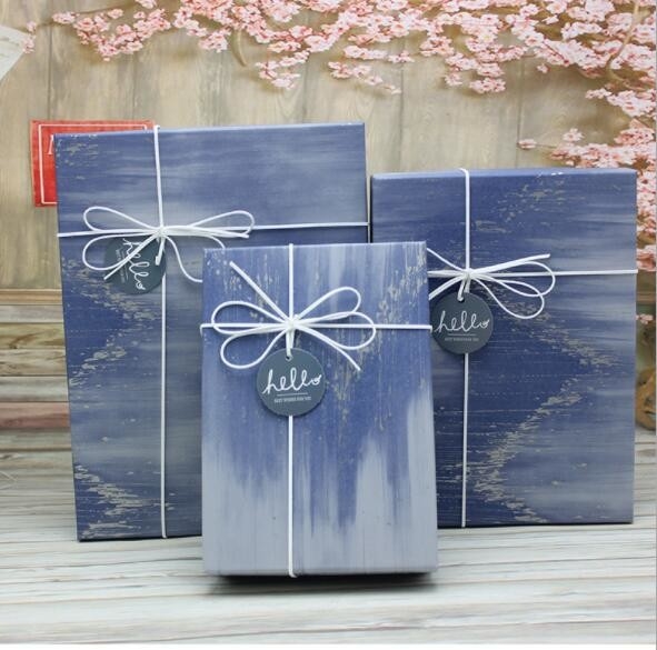 Custom Printing Cardboard Gift Packaging Boxes Clamshell Folding Paper Box